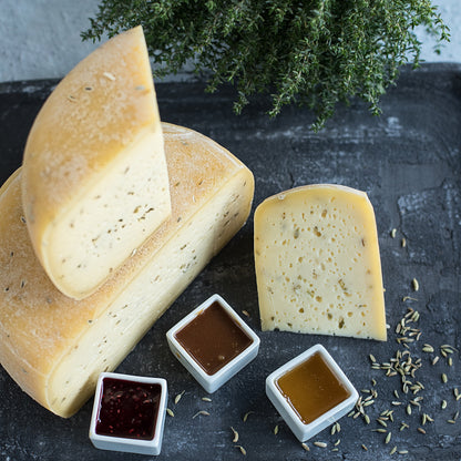 Brandintas fermentinis sūris su pankoliu „Rumba“