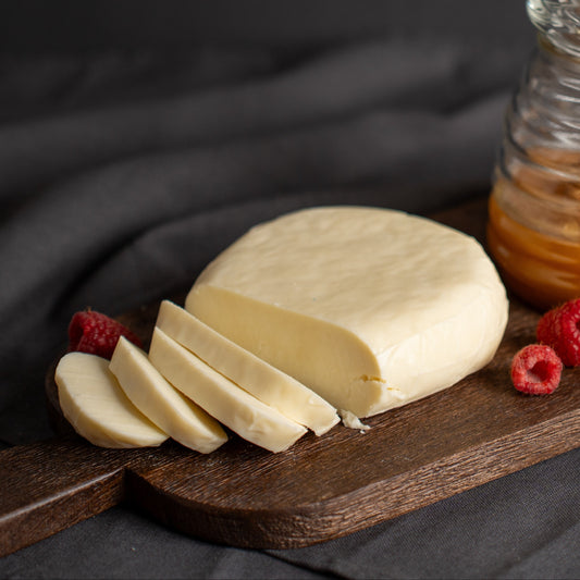 Saldaus pieno sūris 6 % rieb.